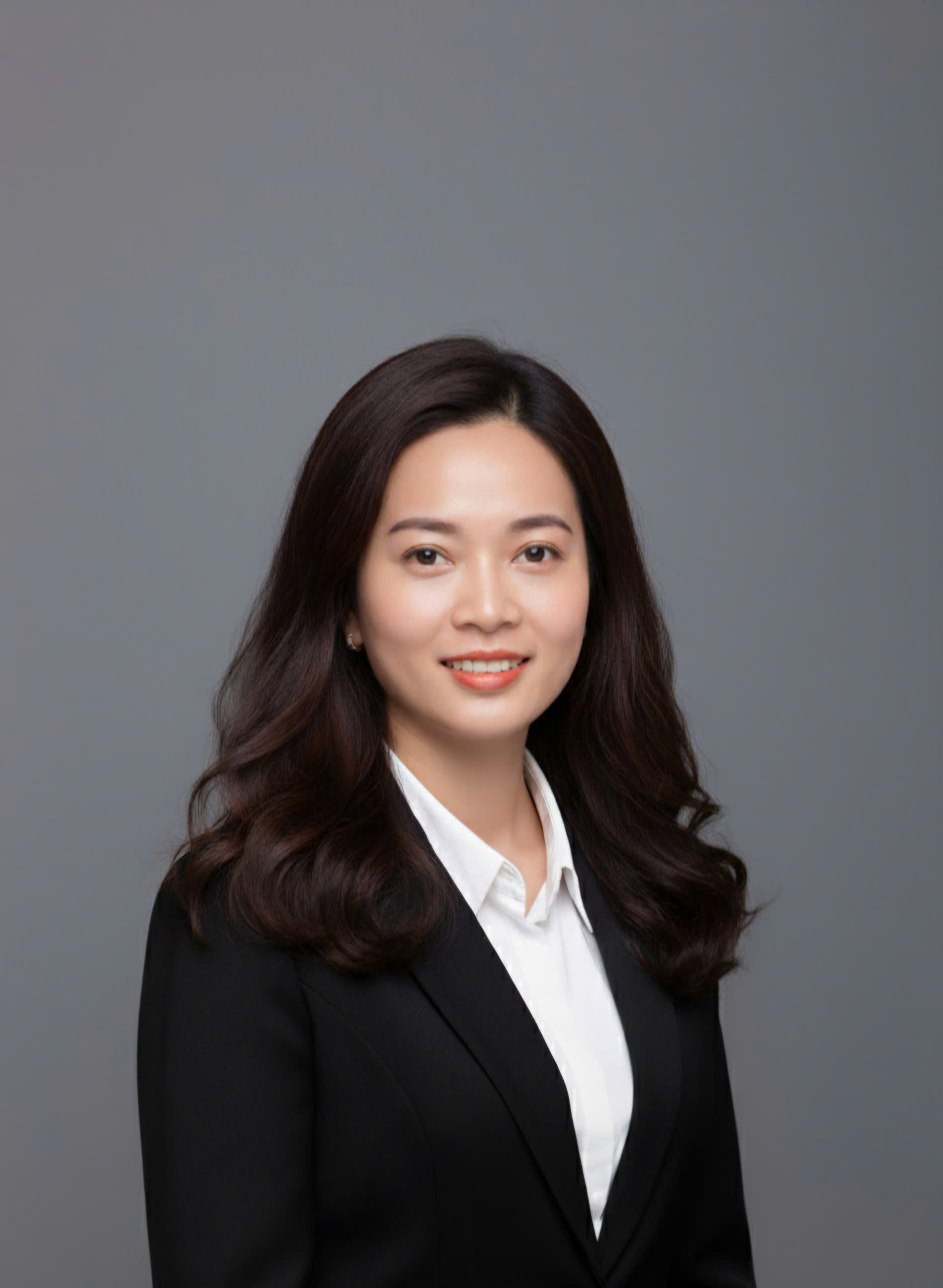MS. HUỲNH THANH TÚ QUYÊN